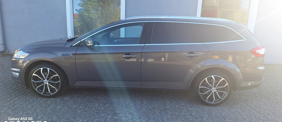 Ford Mondeo cena 26999 przebieg: 199000, rok produkcji 2012 z Jawor małe 301